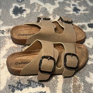NWB outwoods sandals